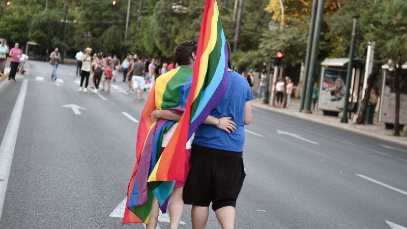 Grecia aprueba matrimonio y adopción de hijos en matrimonios del mismo sexo