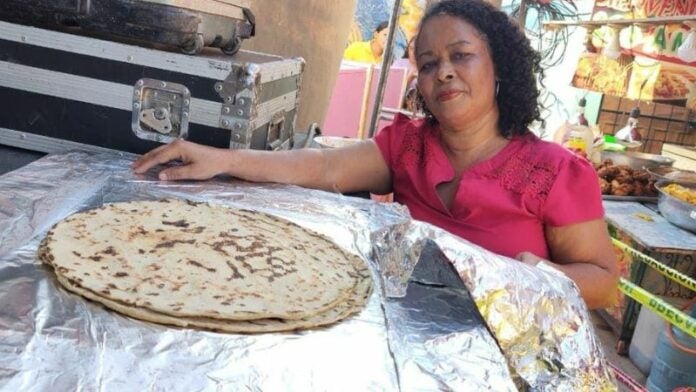 tortilla con quesillo gigante