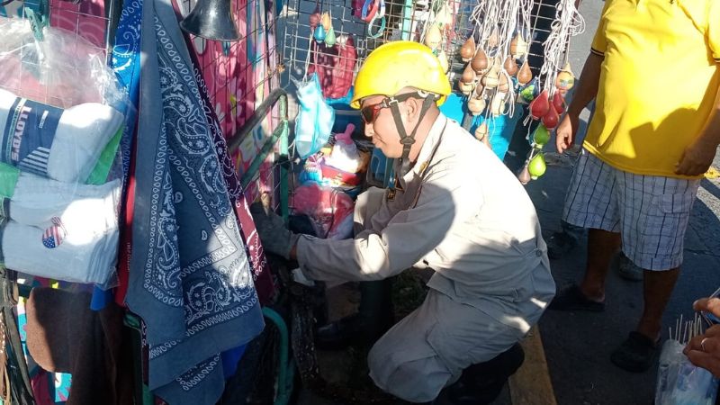 Encuentra Boa en triciclo de venta ambulante donde dormía una bebé