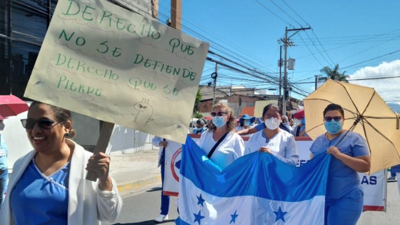 Umaña sobre amenaza de despido a enfermeras: Crean crisis donde no debe haberla