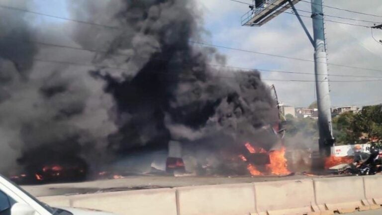 Incendio frente a camosa