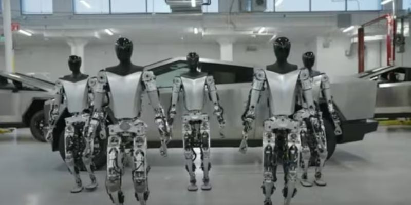 Así es Tesla Bot: el nuevo y tecnológico robot de Elon Musk
