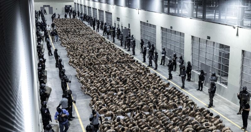 La Fiscalía General de la República (FGR), ordenó que los cabecillas vinculados con la mara MS-13, sigan en prisión.