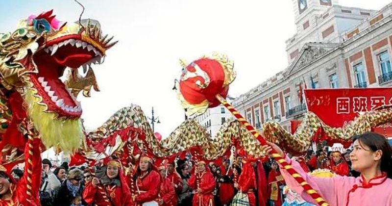 China celebra el año nuevo del dragón.