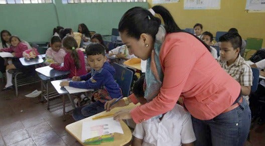 62 mil docentes reajuste salarial