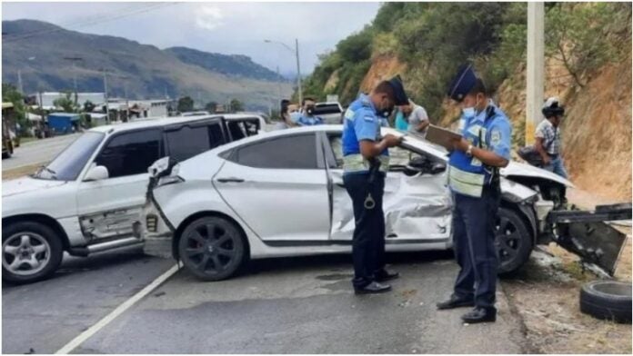 4 muertos dejaron 40 diferentes accidentes viales en Honduras