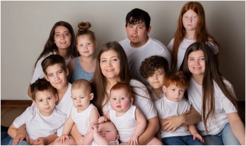 mujer con 12 hijos