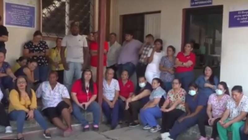 Protesta en el Leonardo Martínez