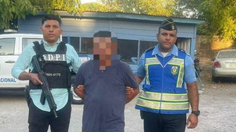 arrestan a comerciante por el delito de homicidio imprudente en contra de una dama