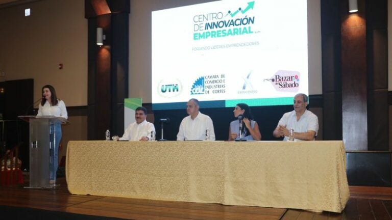 UTH presenta su Centro de Innovación Empresarial para Emprendedores