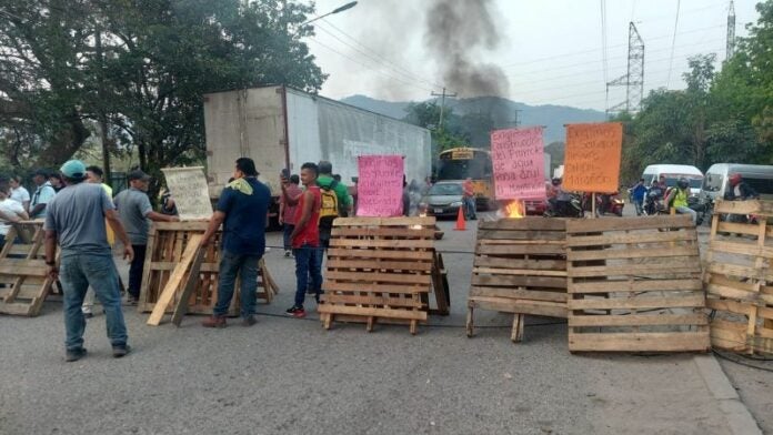 Pobladores exigen pavimentación en El Calán