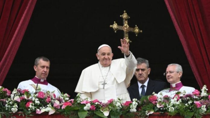 Papa pide paz pascua