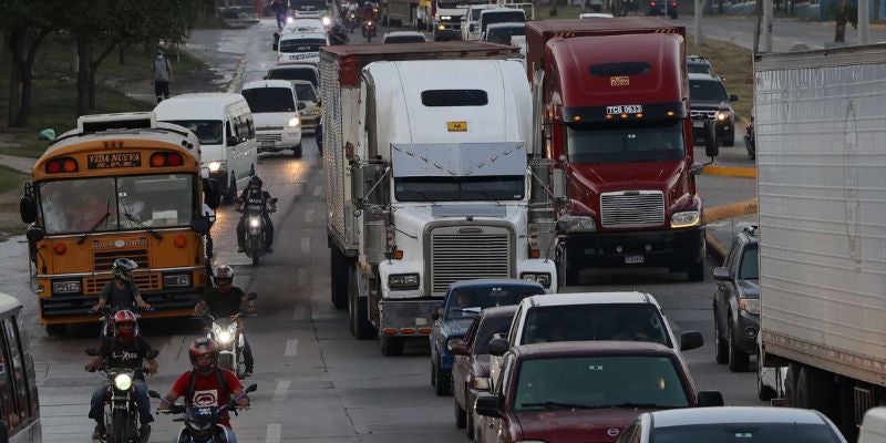 Transportistas de SPS anuncia paro por perdidas debido al tráfico