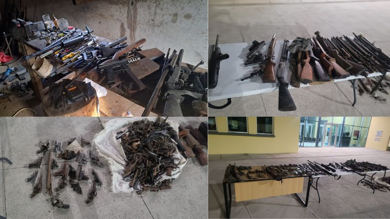 decomisan arsenal de armas en una casa en Yoro
