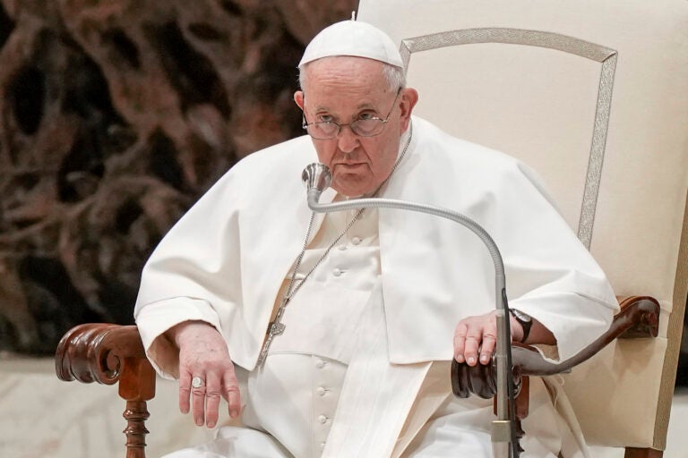 Papa Francisco bronquitis