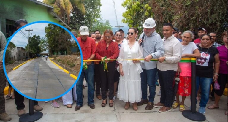 Roberto Contreras inaugura pavimentación en colonia Milenium, Cofradía