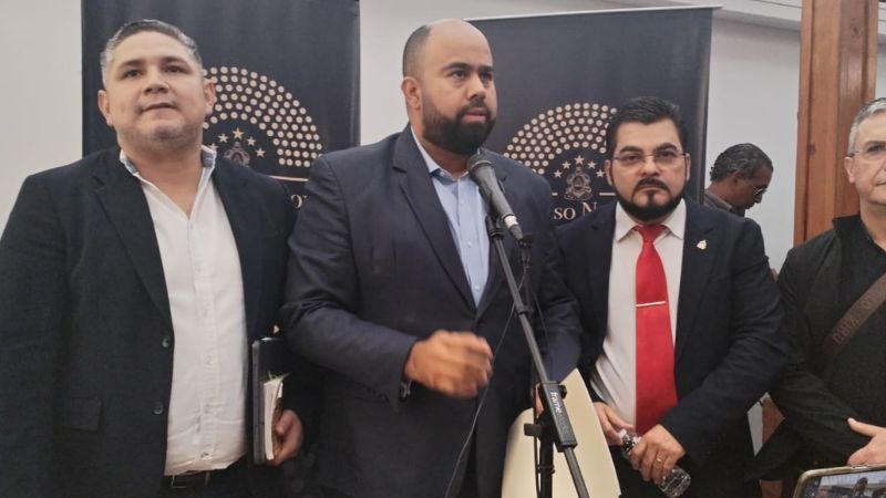 Libre asegura que aceptará renuncia de Nasralla, pero tiene que ser "justificada"