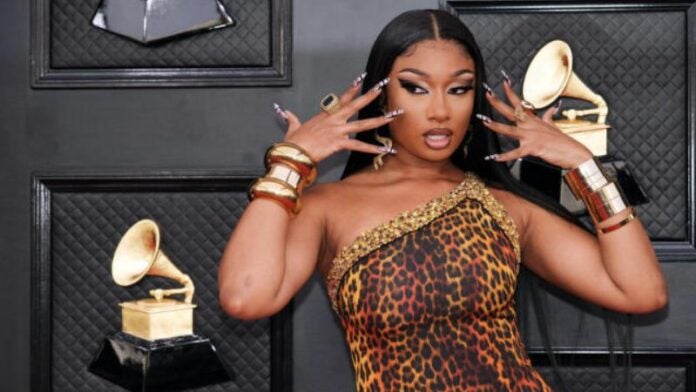 Demandan a rapera Megan Thee Stallion