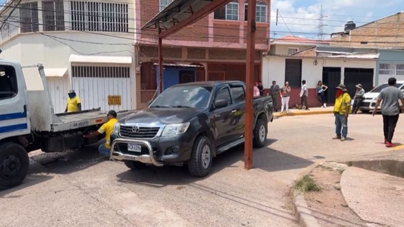 Retiran portones de acceso a Prados Universitarios en TGU