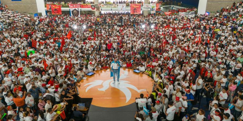 Jorge Cálix lanza de manera oficial su candidatura presidencial 
