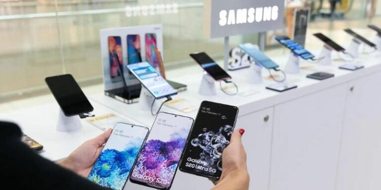 Samsung se convierte en el mayor vendedor mundial de "smartphones"