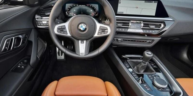 Con mucha más potencia y un rendimiento excepcional, BMW lanza el Z4 M40i 2024