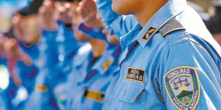 Desde el 2022, más de tres mil agentes han sido separados de la Policía Nacional