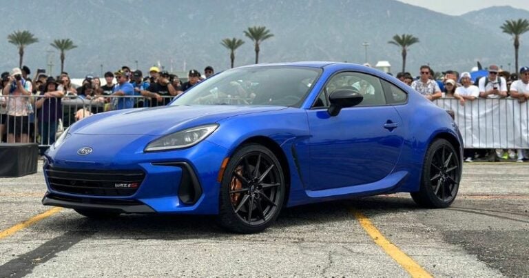 Subaru BRZ 2024, un auto súper extremo