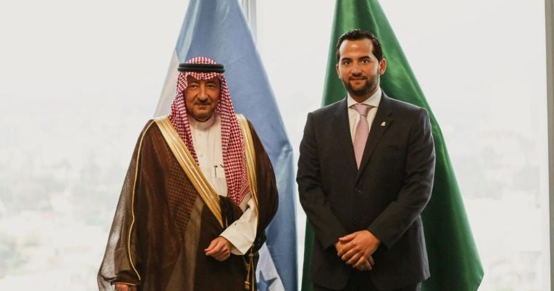 Honduras firma acuerdo de cooperación con Arabia Saudita