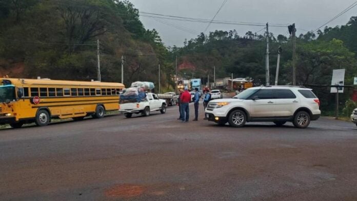 retrasa avance carretera al oriente