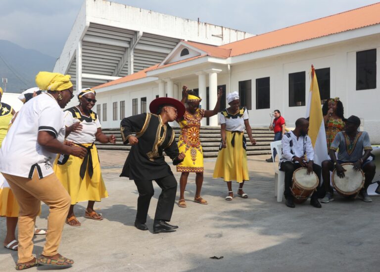 En SPS inauguran Mes de la Herencia Africana por llegada de garífunas a Honduras