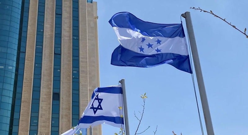 Honduras retira a su embajador en Israel