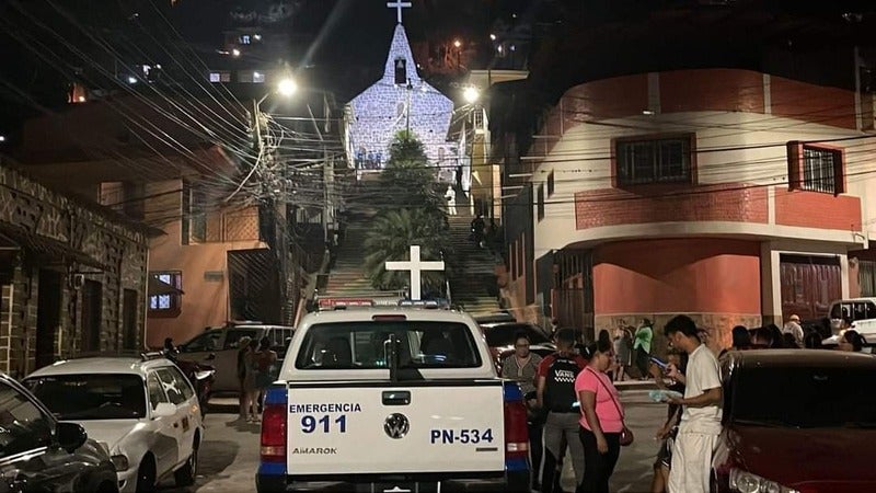 iglesia acribillan a dos jóvenes barrio Buenos Aires