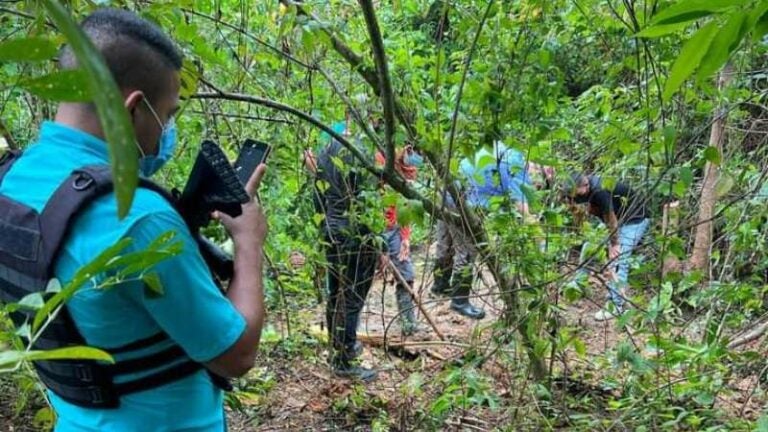 Hallan cementerio clandestino en La Ceiba