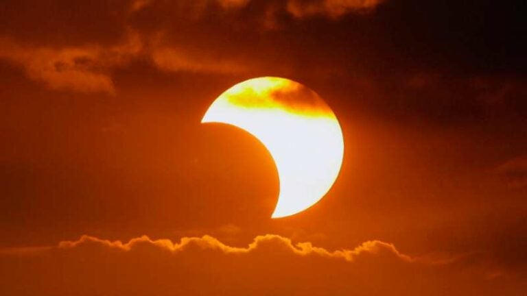 Precauciones por el eclipse