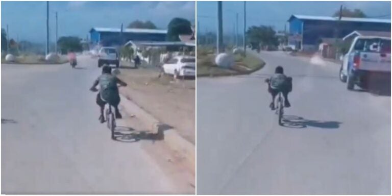 niño en su biciclet