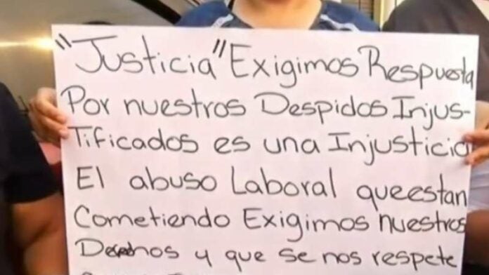 Protestan por despidos en el Leonardo Martínez