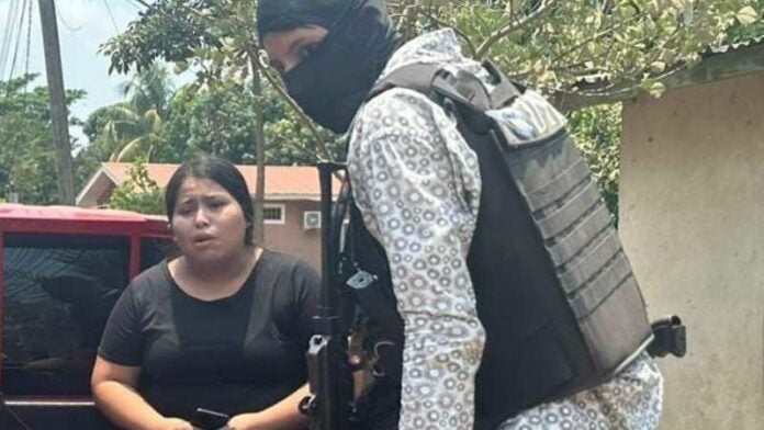 Mujer confiesa maltrato a niño