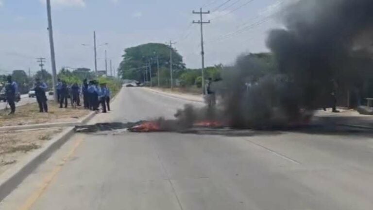 Protesta en la 33 calle