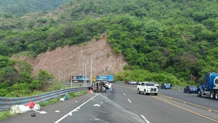 Muertos accidente canal seco