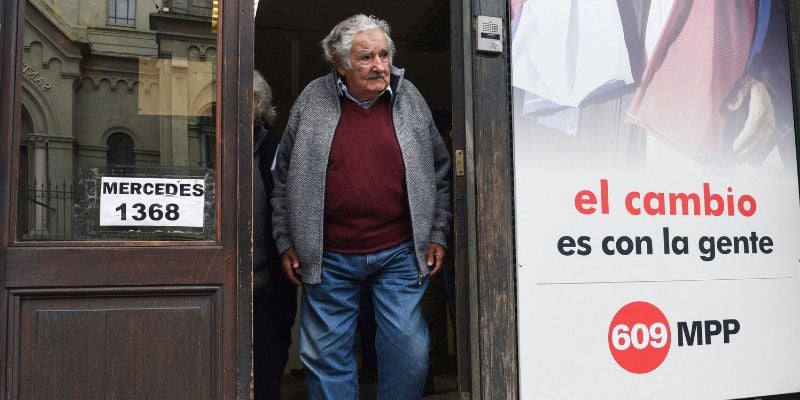 Mujica no acepta tratar su tumor fuera de Uruguay y agradece apoyo