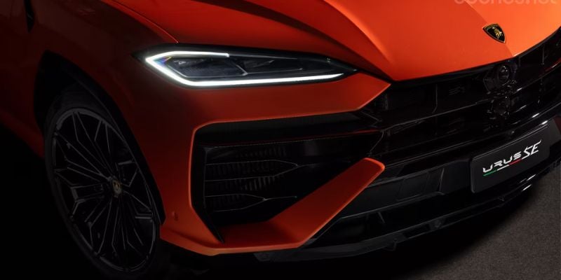 Lamborghini Urus SE 2024: Una camioneta eléctrica ideal para los amantes de la velocidad y la potencia