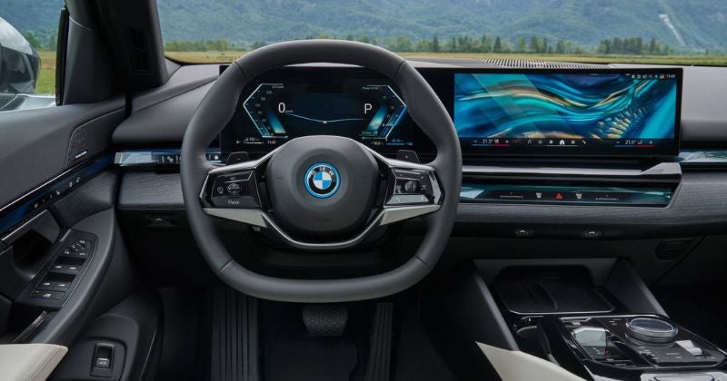 BMW Serie 5, un auto para disfrutar los viajes