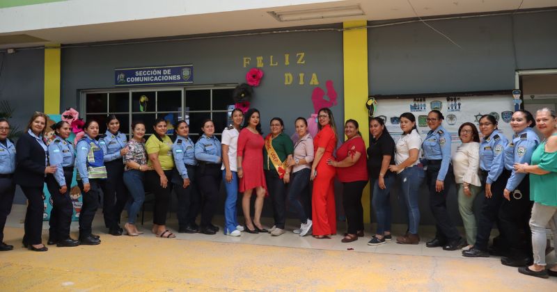 Como heroínas celebran a las madres en Santa Rosa de Copán