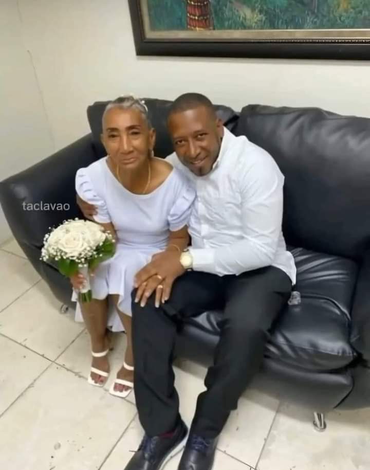 Joven de 26 años se casa con su pastora de 83