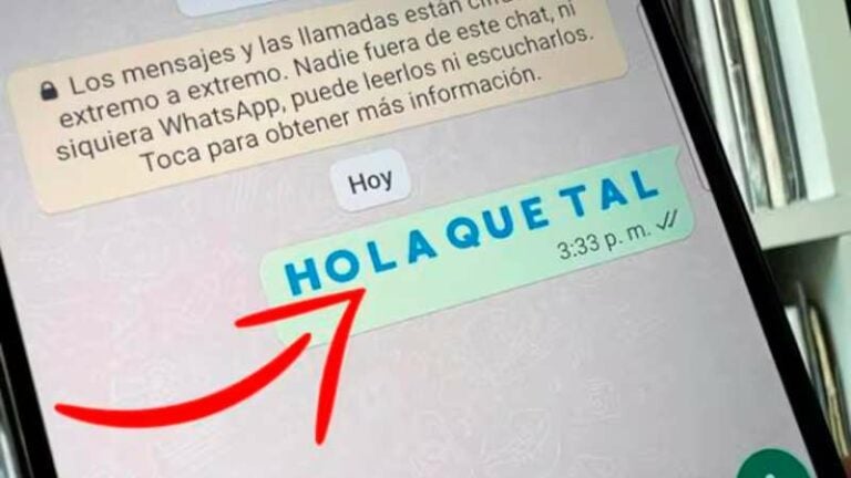 Mensajes de WhatsApp con letras de colores