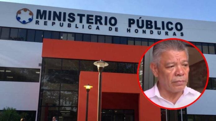 Omar Menjívar llega al Ministerio Público