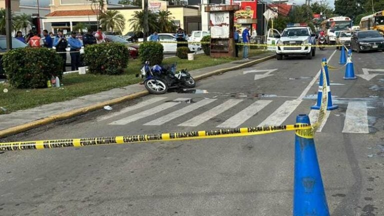 Policía municipal La Ceiba