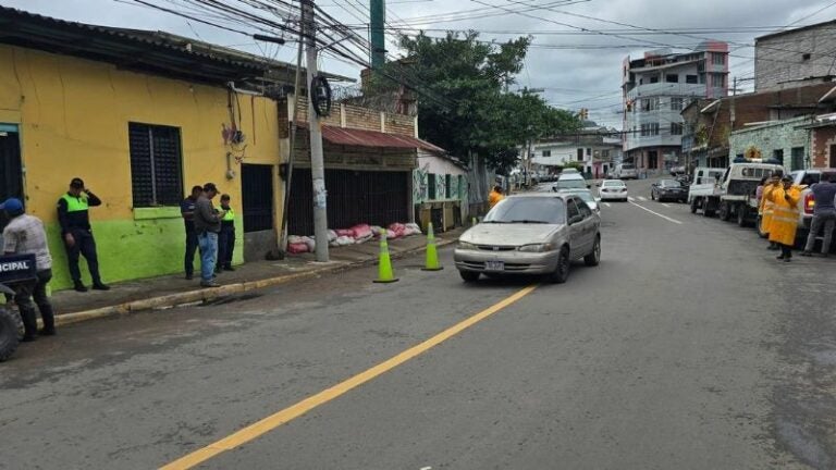 socavón en colonia Alameda