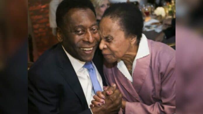 Fallece la madre de Pelé a los 101 años